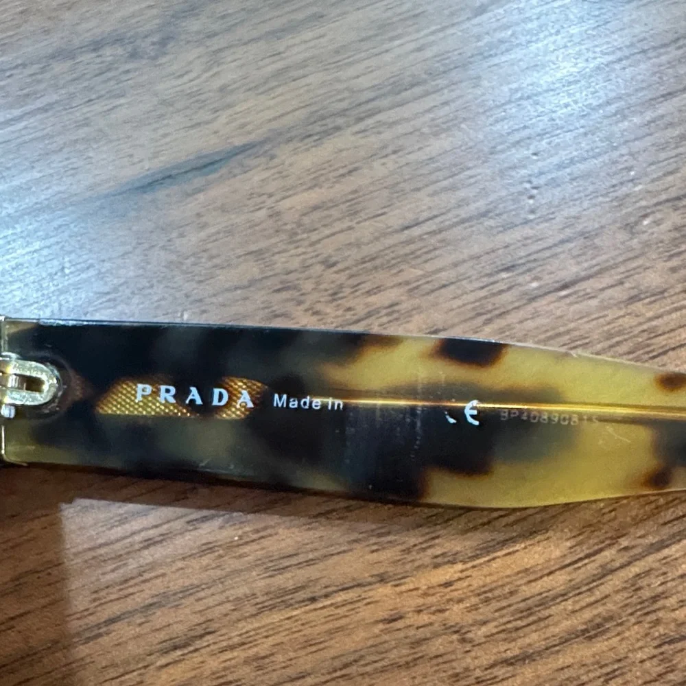 Prada Tortoise Shell Sunglasses - $25 - Picture 4 of 10